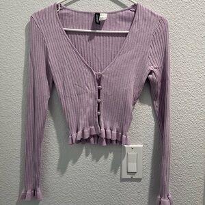 Ribbed long sleeve crop top